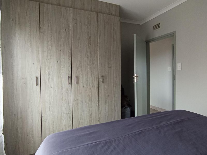 2 bedroom, 1 bathroom unit in La Montagne  - Photo 6