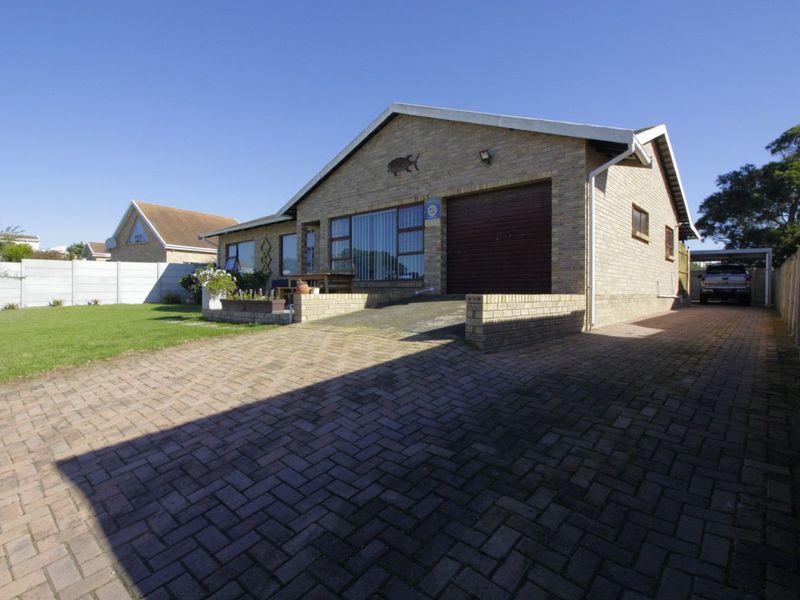 Spacious family home  - Photo 3