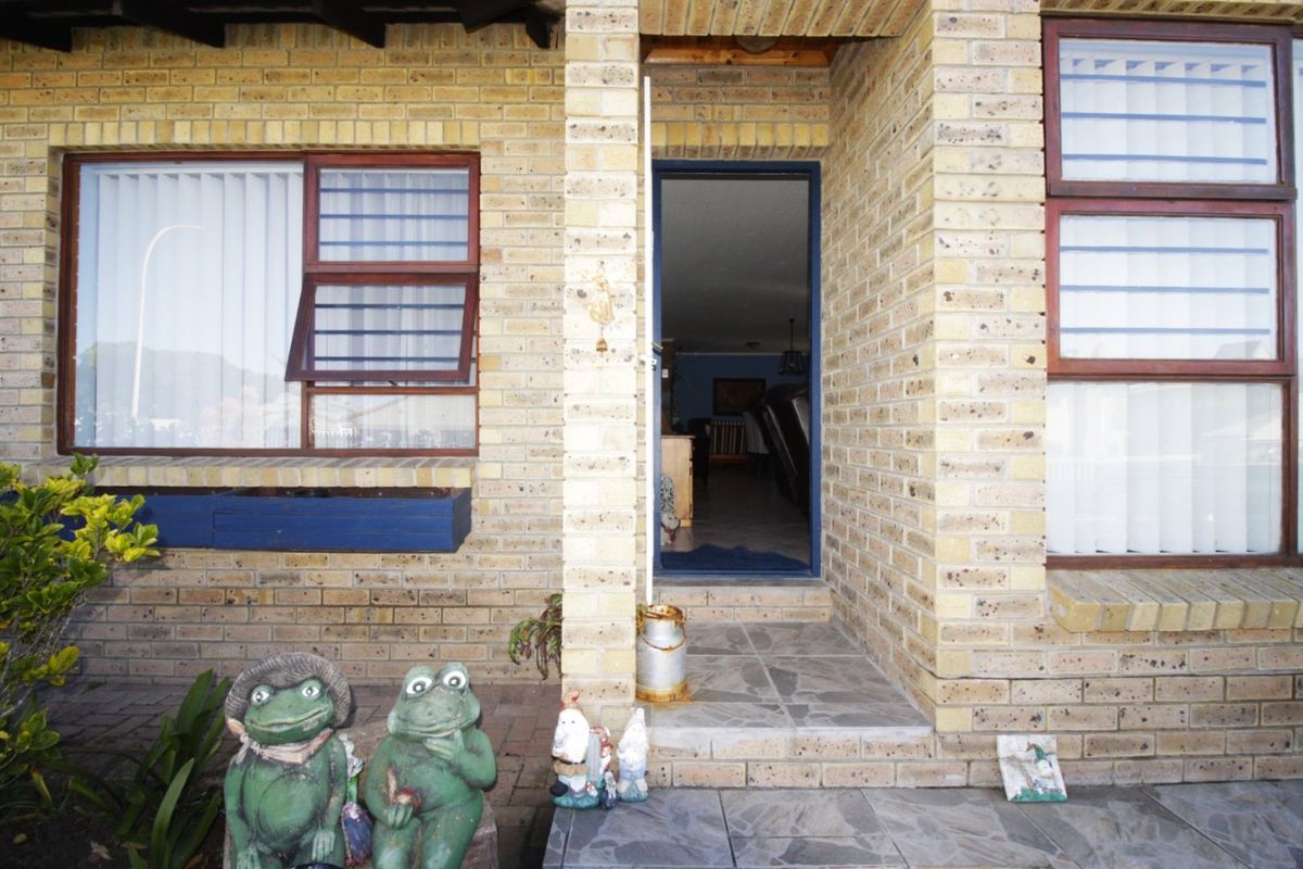 Spacious family home  - Photo 5