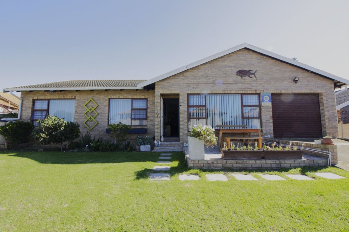 Spacious family home  - Photo 4