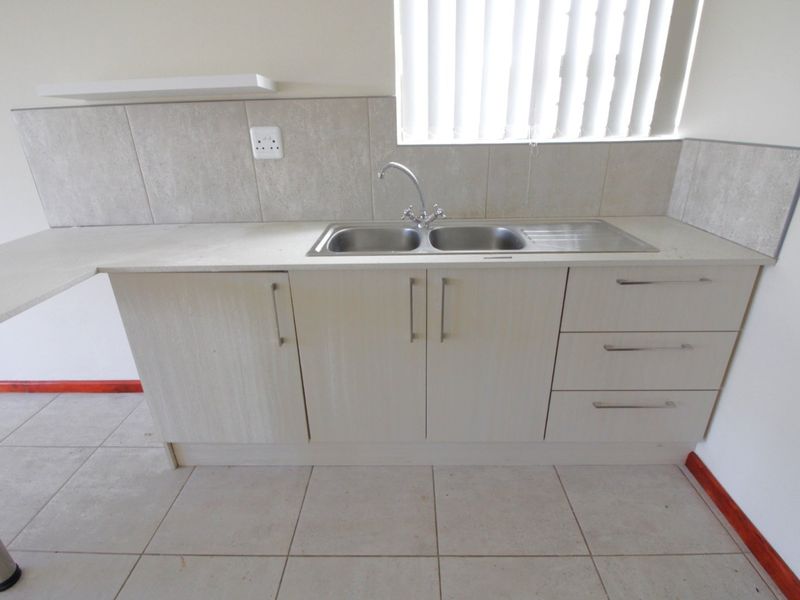 Charming 1-Bedroom Townhouse in Secure Garanzia Villas - Photo 10