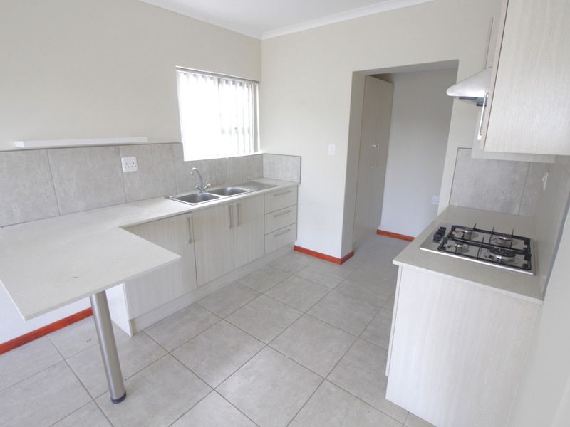 Charming 1-Bedroom Townhouse in Secure Garanzia Villas - Photo 8