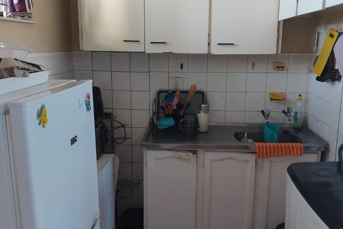 1 Bedroom, 1 Bathroom Apartment For Sale In Windermere, Durban - Photo 3