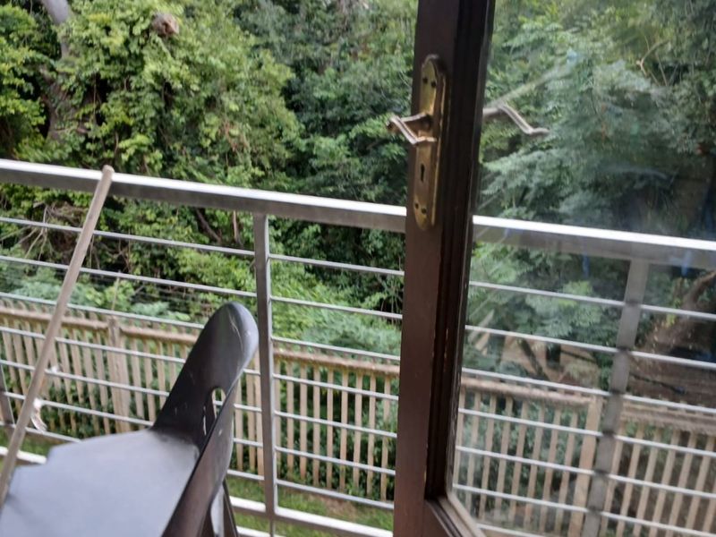 2 Bedroom, 1 Bathroom Apartment for Sale in Montclair, Durban - Photo 4