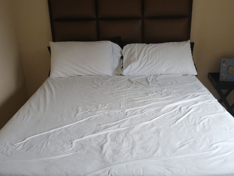 2 Bedroom, 1 Bathroom Apartment for Sale in Montclair, Durban - Photo 3