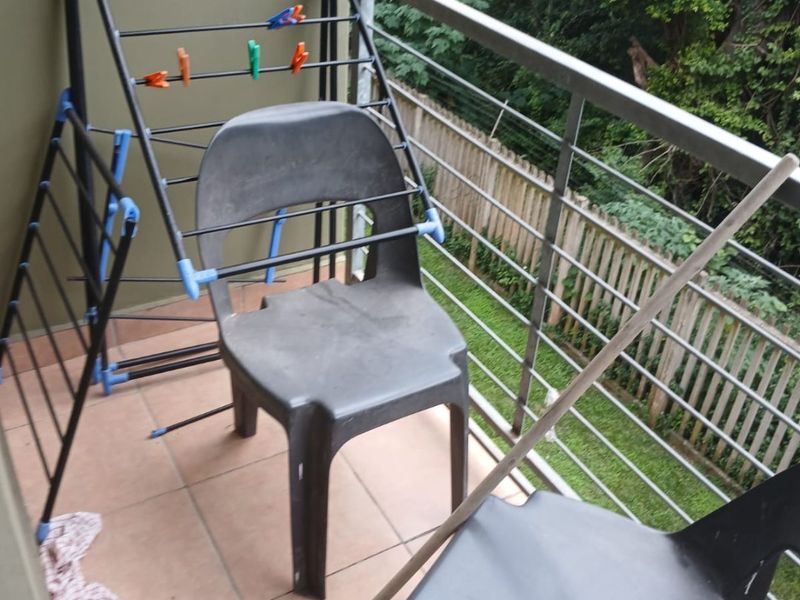 2 Bedroom, 1 Bathroom Apartment for Sale in Montclair, Durban - Photo 5