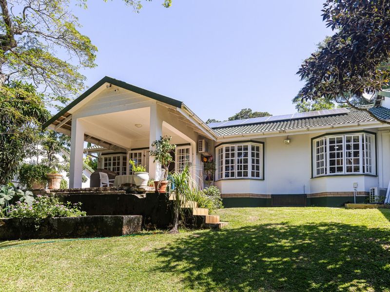 Stunning Unit In A Well-Run Complex - Photo 1