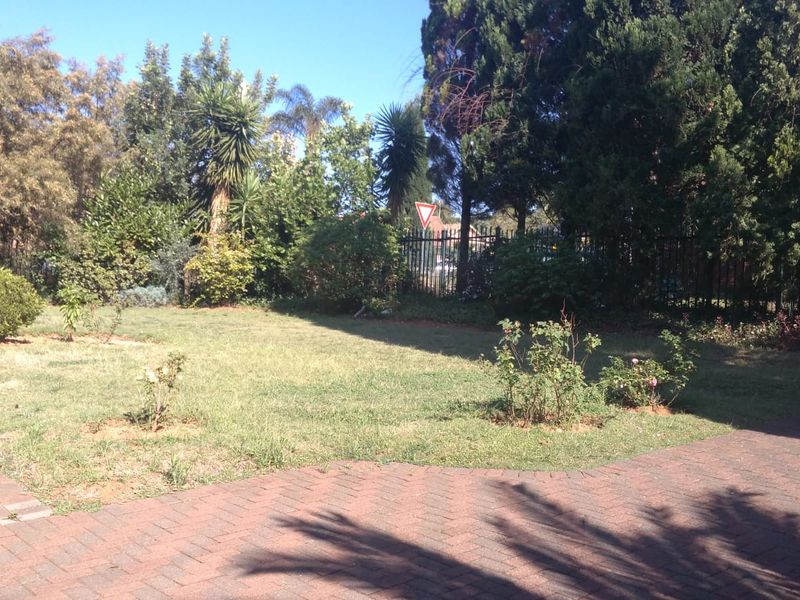 DUAL MANDATE - 3 BEDROOM HOME FOR SALE - Photo 5