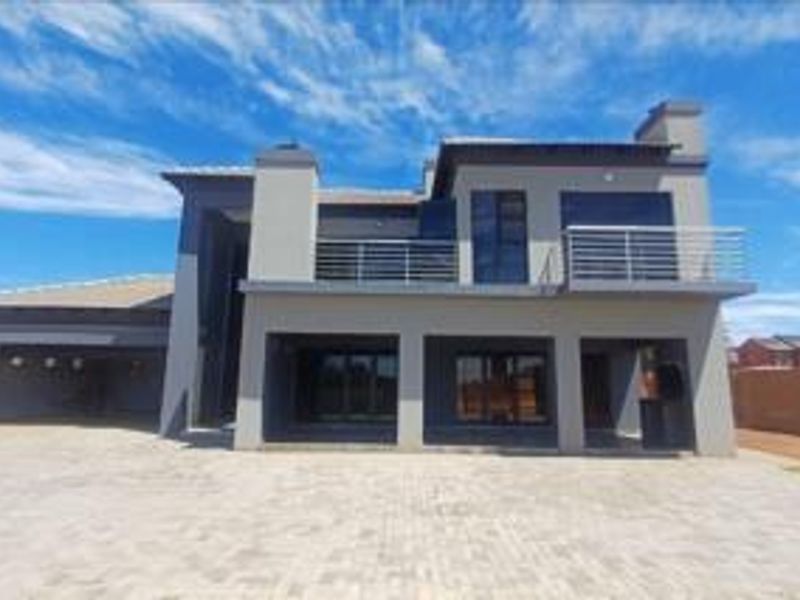 NEWLY BUILD HOUSE READY TO MOVE IN AND ENJOY IT - Photo 2