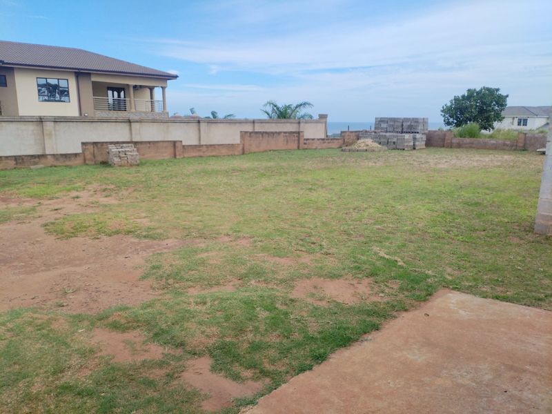 6 Bedroom house for sale in Gingindlovu/I. - Photo 3