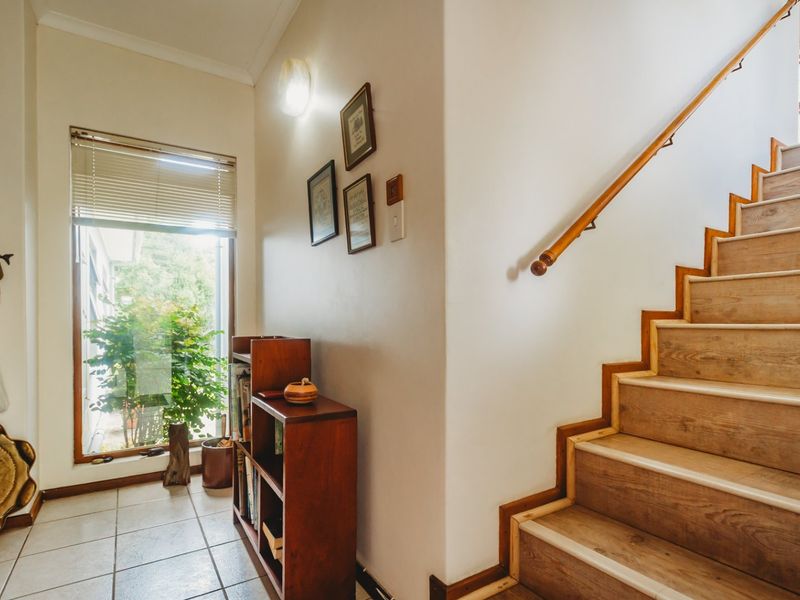 Location! Location! Location! Four bedroom home in Denver Park, George - Photo 3