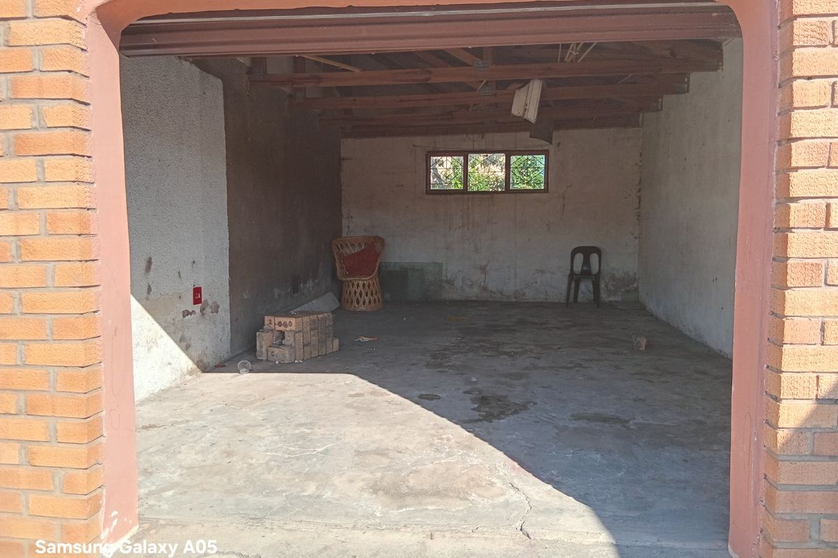 2 bedroom house - Photo 5