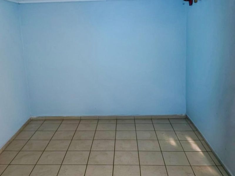 Beautiful 3 Bedroom  - Photo 6