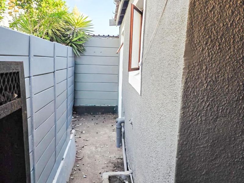 Beautiful 3 Bedroom  - Photo 5