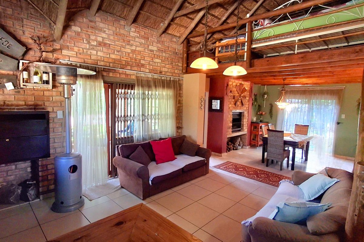 Your Dream Riverfront Home Awaits Near Vanderbijlpark & Sasolburg” - Photo 4