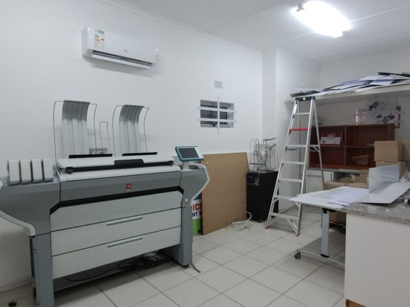 Prime Commercial for Sale - Warwick / Glenwood / Umbilo  - Photo 4