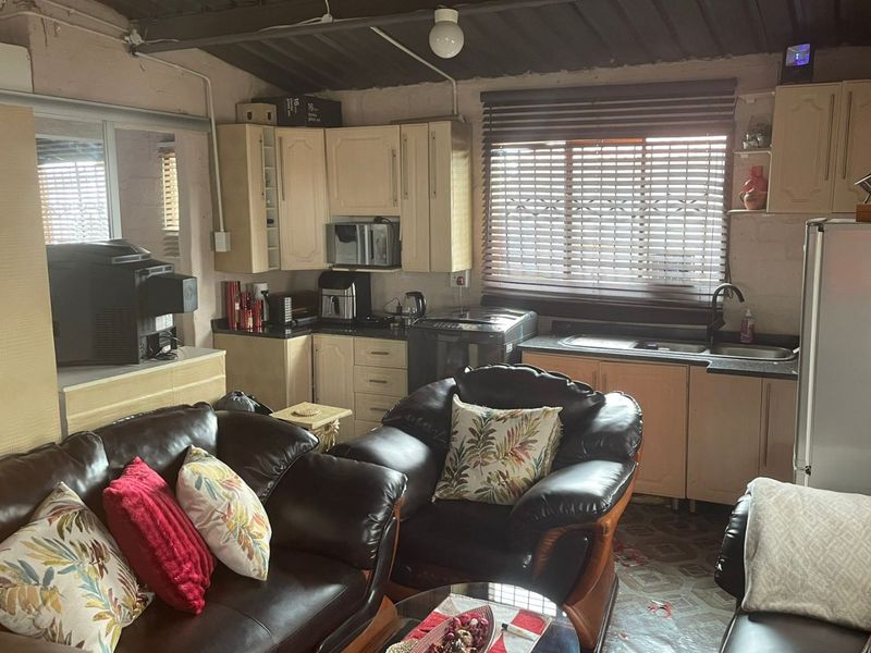 RDP house for sale in Ga-rankuwa - Photo 4