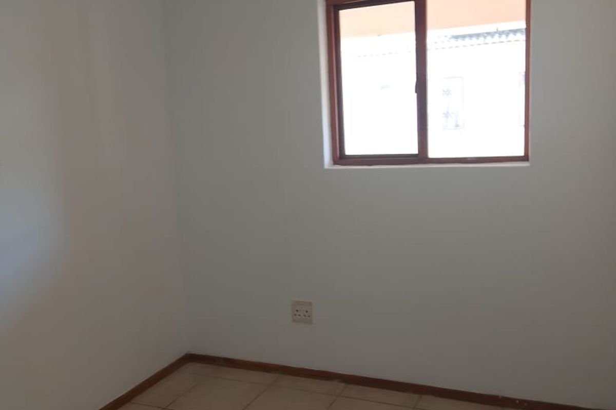 Apartment to Rent – Morgenhoff Golf Estate - Photo 5