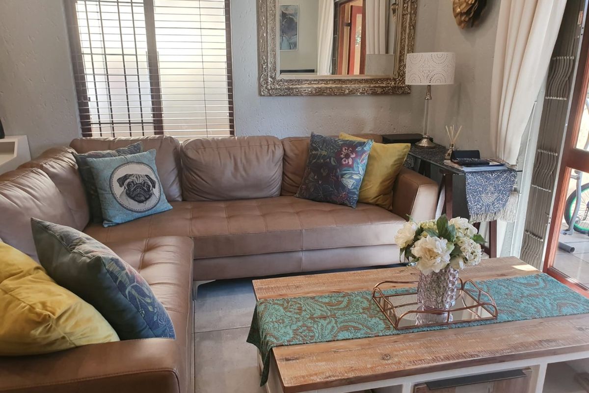 La Viale Douglasdale Garden Unit - Photo 5