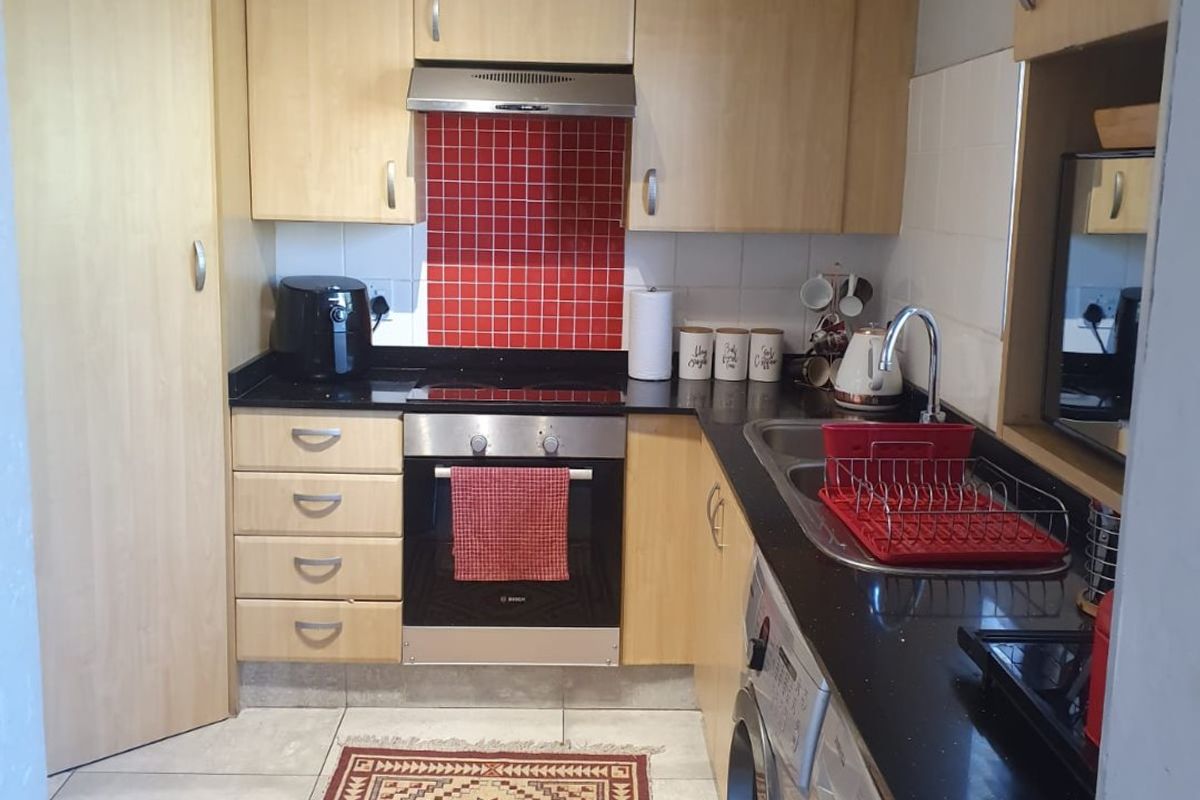 La Viale Douglasdale Garden Unit - Photo 3