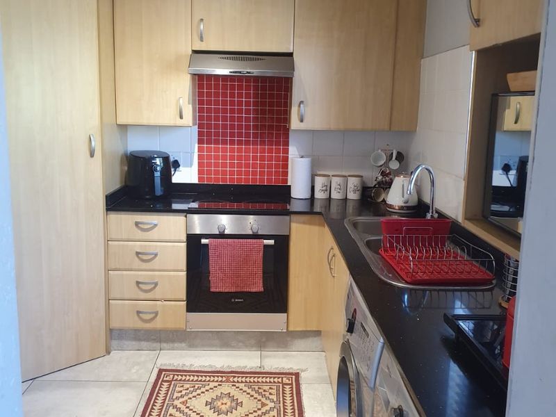 La Viale Douglasdale Garden Unit - Photo 3