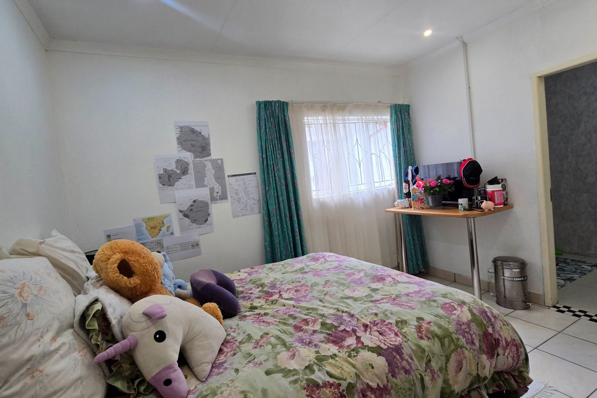 Comfortable Room in Crystal Park, Benoni - Photo 2