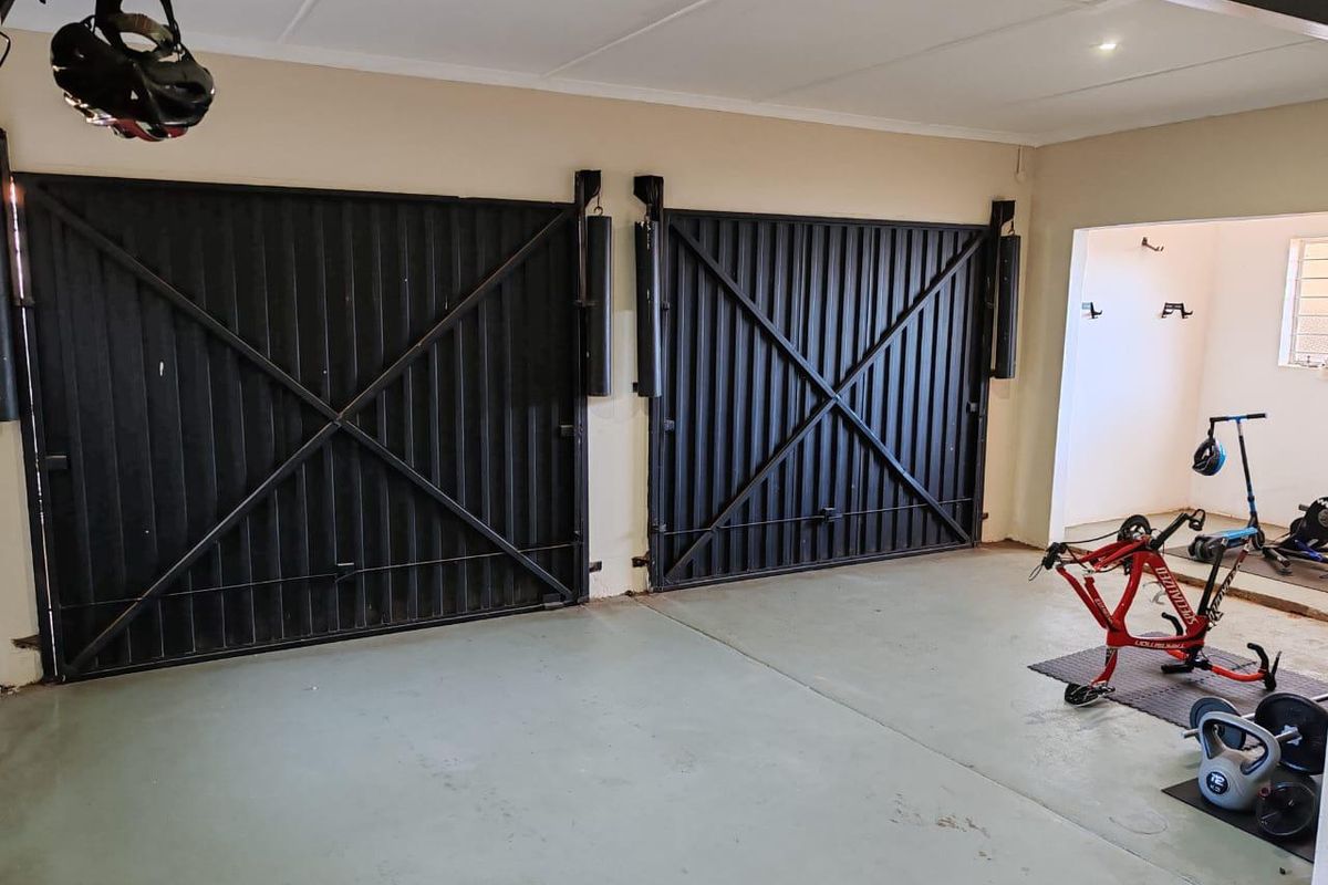 Spacious Family Home for Sale in Annlin - Photo 4