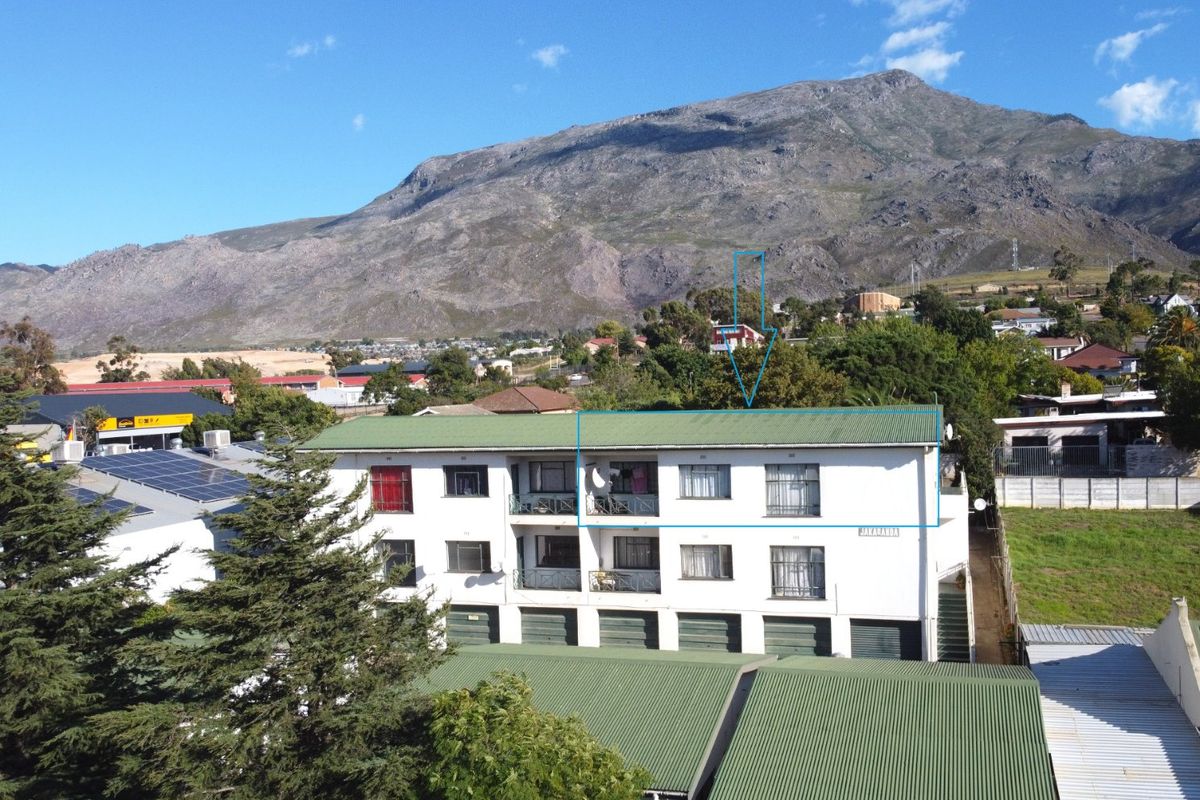 2 Bedroom Apartment - Rare Investment or Retirement Find in Villiersdorp - Photo 2