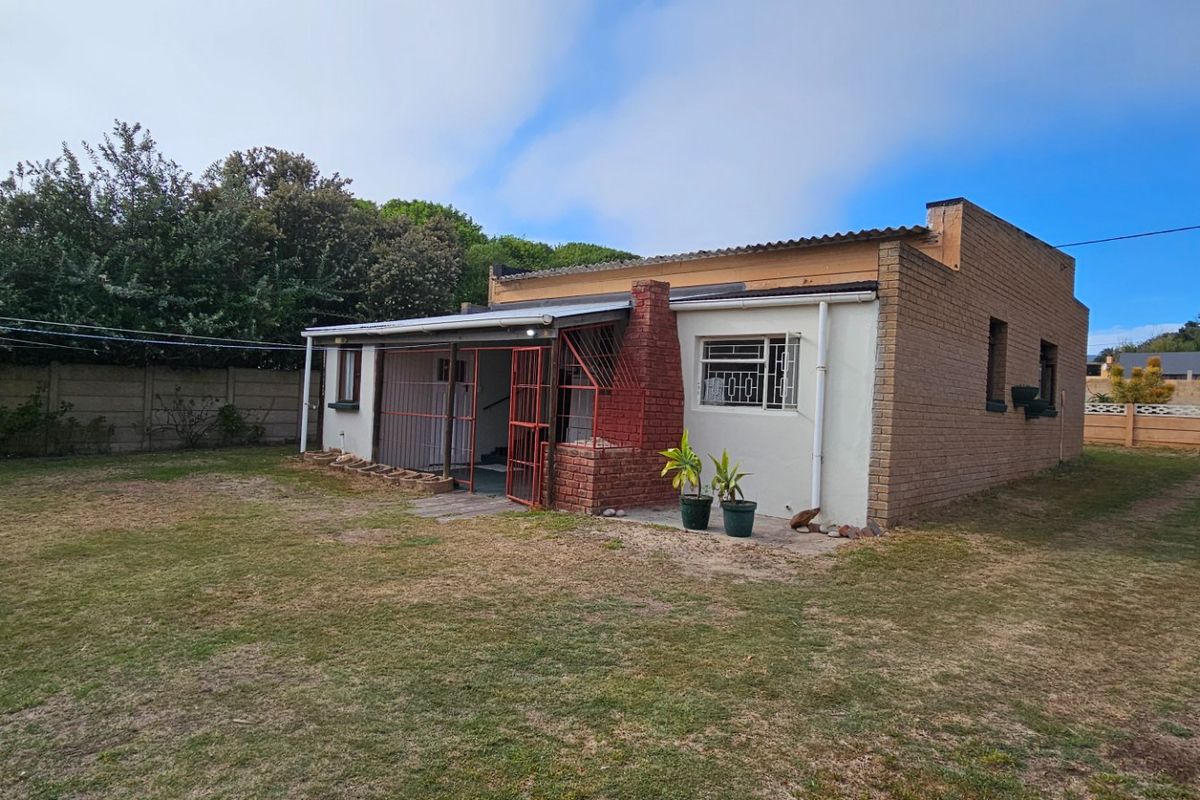 Prag Huis met baie potensiaal. - Photo 4