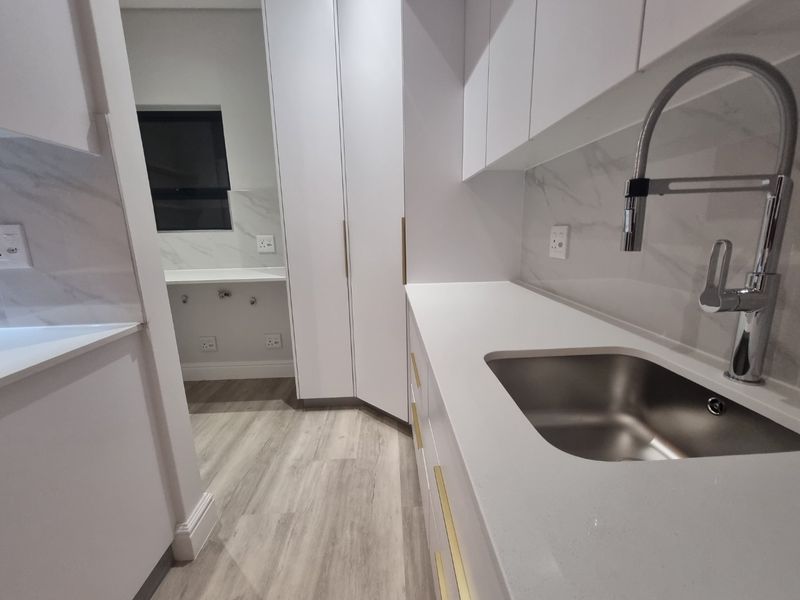 Sandown | 4 Bedroom | 3 Bathroom | Double Storey | Corner Erf - Photo 10