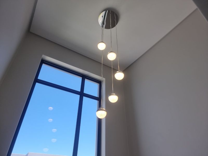 Sandown | 4 Bedroom | 3 Bathroom | Double Storey | Corner Erf - Photo 6