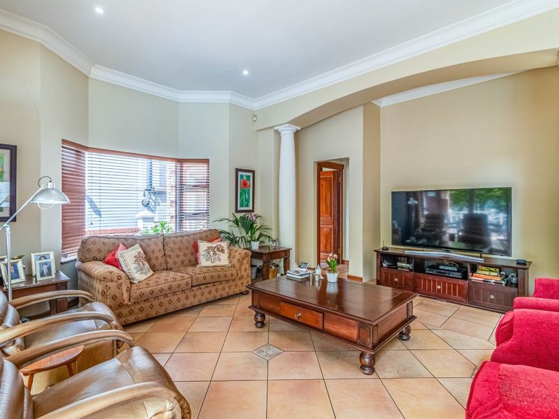 Stunning 3 Bedroom Home For Sale in Sovereign Park Estate - Photo 10