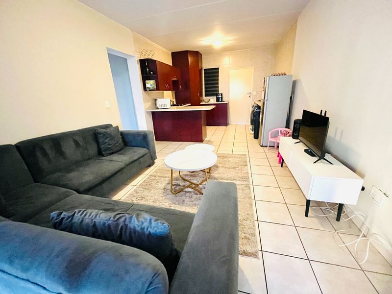 Two bedroom & two Bath apartment/flat  for sale in Northriding - Photo 5