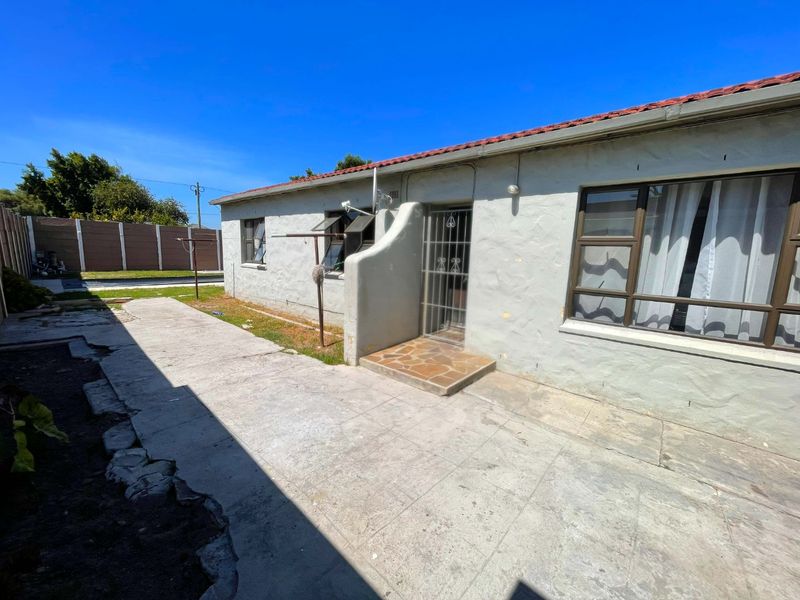 3 Bedroom Family home in Lansdowne - Photo 5