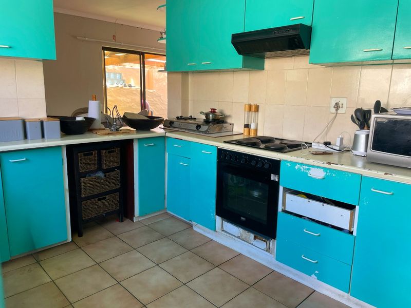 3 Bedroom Family home in Lansdowne - Photo 9