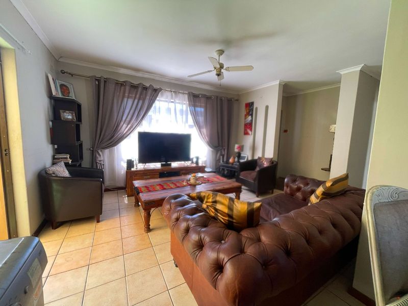 3 Bedroom Family home in Lansdowne - Photo 7