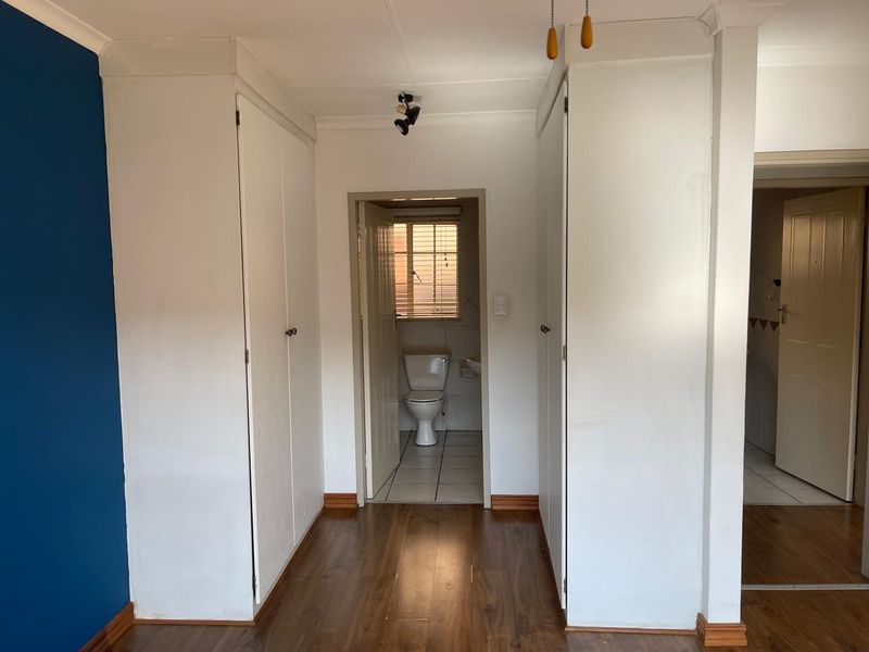 Beautiful 2 bed Town House !! - Photo 9