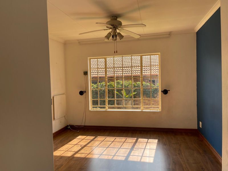 Beautiful 2 bed Town House !! - Photo 8