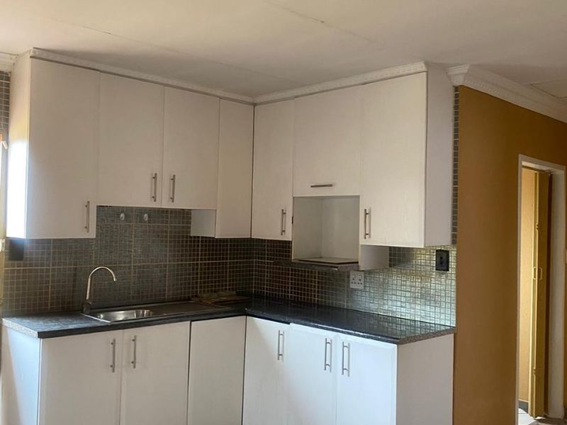 Charming 2-bedroom house for sale - Photo 2