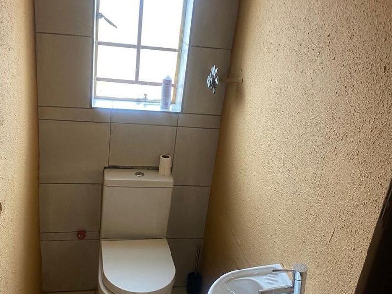 Charming 2-bedroom house for sale - Photo 10