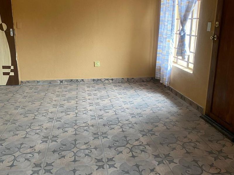 Charming 2-bedroom house for sale - Photo 9