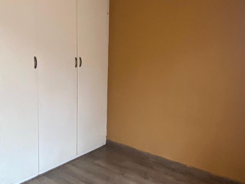 Charming 2-bedroom house for sale - Photo 4