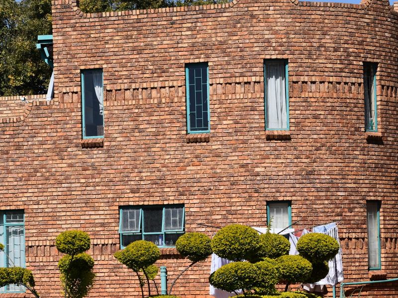 FOR SALE!  6 Bedroom Castle-Style Country Home with Pool  - Photo 3