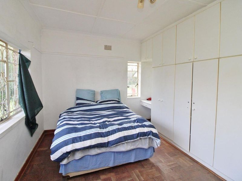 3 Bedroom House Plus a Cottage on 1215 sqm. - Photo 9