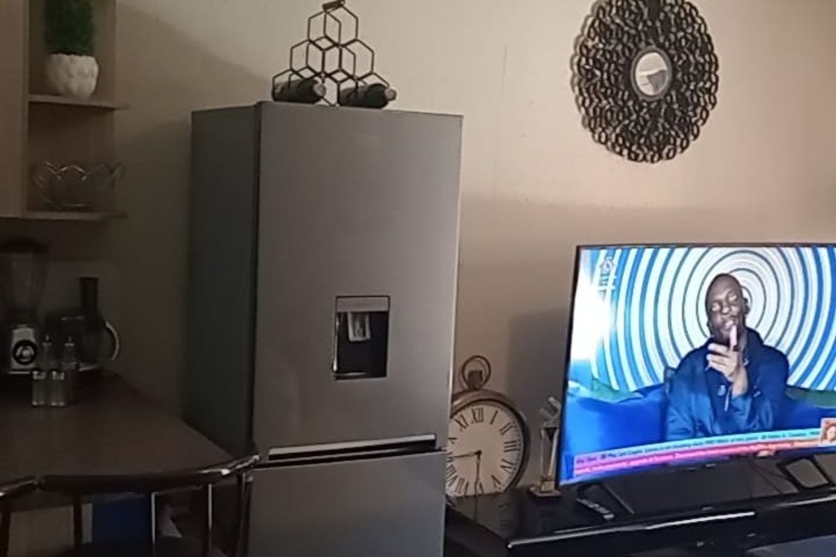 Beautiful 2-Bedroom Apartment for Sale - Photo 5