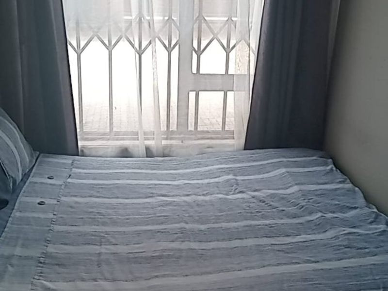 Beautiful 2-Bedroom Apartment for Sale - Photo 8