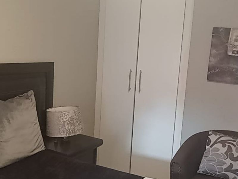 Beautiful 2-Bedroom Apartment for Sale - Photo 9