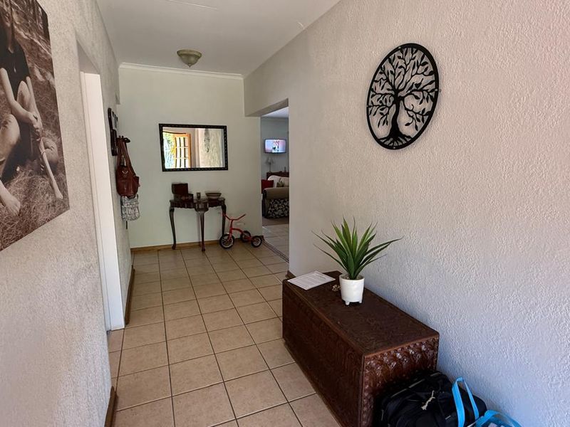 A LIFE OF WARM AND TOGETHERNESS  - Photo 2