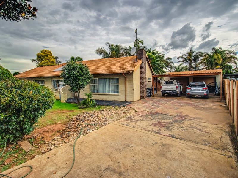 Your Dream Home Awaits! - Photo 2