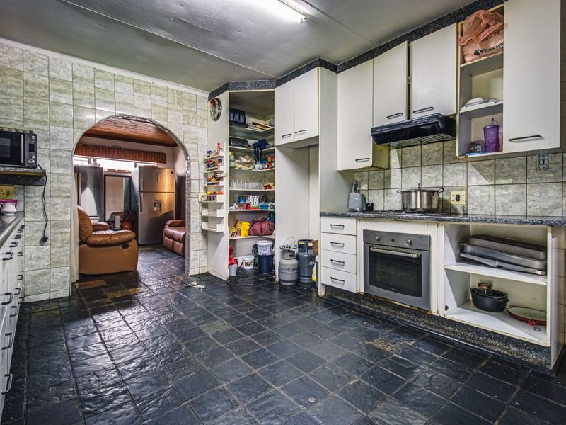 Your Dream Home Awaits! - Photo 8